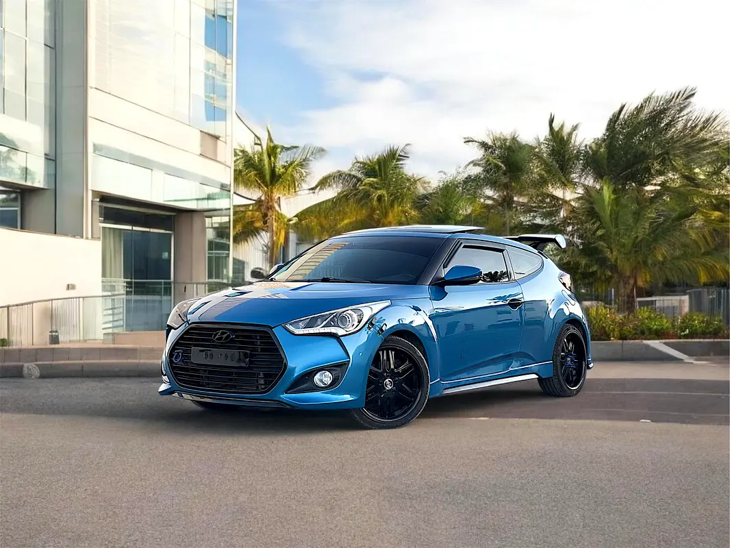Hyundai Veloster 2016 — photo 1 of 20