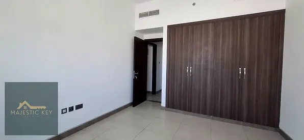 BIGGEST APARTMENT!!JIM FREE!!POOL FREE!!1BHK APARTMENT WITH BALCONY AND CENTRALISED AC AND CENTRALISED GAS JUST IN 35K
