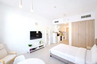 FULLY FURNISHED | CHILLER FREE | 12 CHEQUES