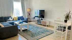 Luxury Master Room for Rent

Spacious and bright master Room available in a quiet, well-maintaine