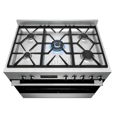 Built-in stainless steel electric oven with digital timer - good condition