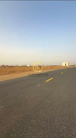 فرصه ذهبيه ممتازه منطقه بساتين الزبير { حي الدبدبه جنوب } قطعه ارض زاويه ممتازه مساحة 5175 قدم مربع