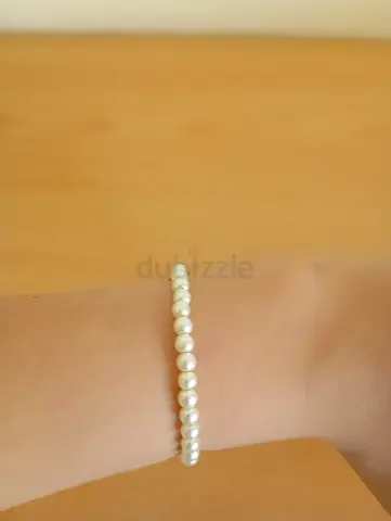 Elegant Pearl Bracelet