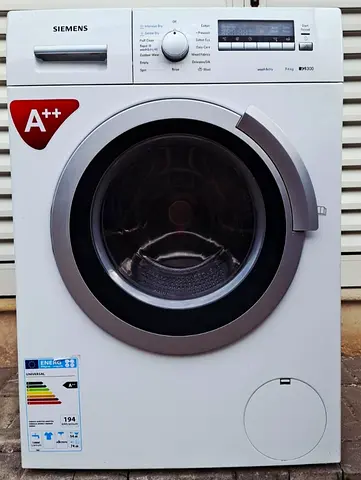 Siemens washing machine 7/4kg for sale