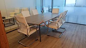 FULLY FURNISHED || GLASS PARTITIONS || NEAR TO METRO
