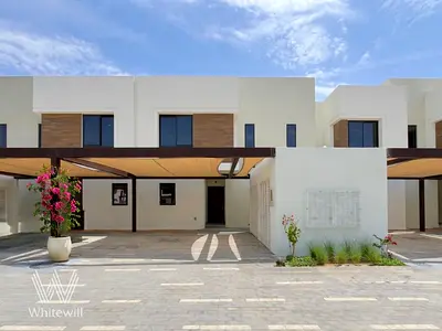 Park Views | Terrace | Closed Kitchen | Maid's Room