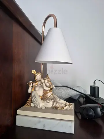 Marble-base table lamp with classical figurine — gently used