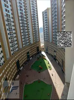 The best cash deal in Pearl Towers right now | One bedroom and living room