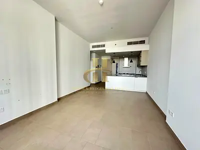 Community View | Fitted Kitchen | Ready to Move