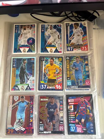Set of 9 Football/Soccer Trading Cards in Binder Match Attax