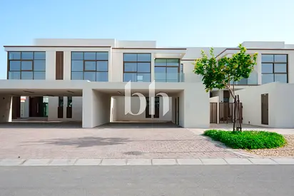 Ready to Move | Spacious Home | Park View