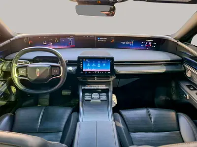 2024 Lincoln NAUTILUS 照片 9