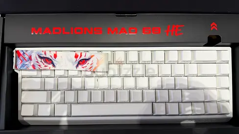 MadLions Mad 68 HE 68-key white mechanical keyboard and VXE Mad R mouse