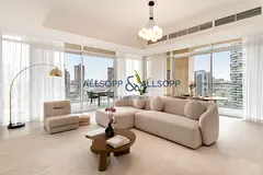 Indulge in Elegance - Upgraded 3 Bedroom Apartment - Premium Amenities