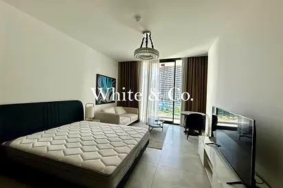 FULLY FURNISHED | BALCONY | NEW BUILDING