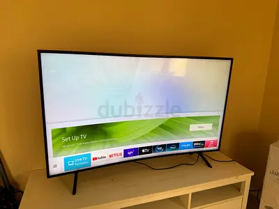 Samsung 55” 4K Smart Curved TV (2019)