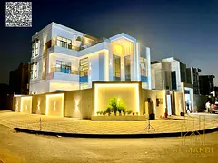 The villa includes registration fees, electricity, water, elevator, and furniture. This villa featur
