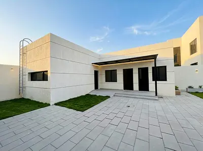 Modern 6BR Villa | Majlis | Garden | Family Living