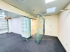 Fitted Office W Glass Partation Ready To Move