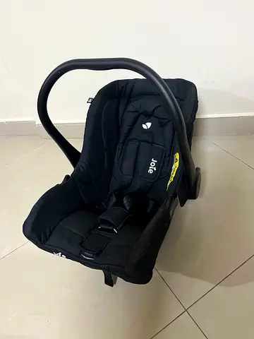 Joie Infant Car Seat for Safe Travel