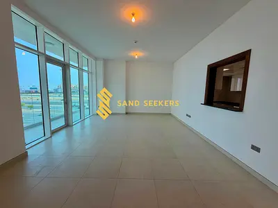 Ready to Move | Great Location ! Comfort Living |
