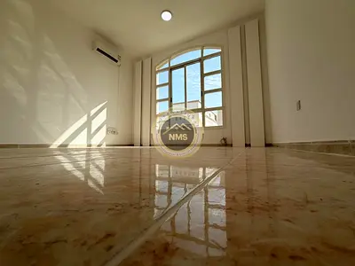 Elegant 1 Studio No Commission Free Bills Parking Free