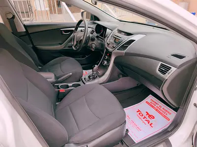 Hyundai Elantra very very low mileage original paint Zero accident beautiful car.