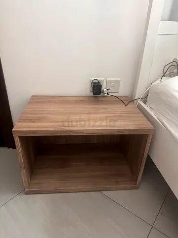 Wooden open bedside nightstand (single cube shelf)