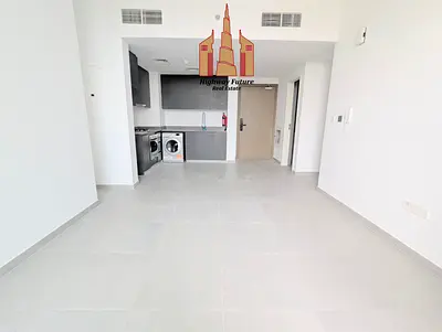 Luxurious Modern 2BR || Open Huge Balcony View || Ready To Move || All Amenities