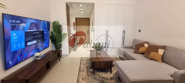 مفروش بفخامة | منزل ذكي | إطلالة على الحديقة