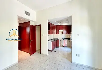 L SHAOE KITCHEN | NEARBY METRO STATION | NEAR PAVILLION