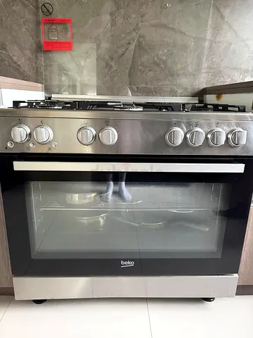 Cooker