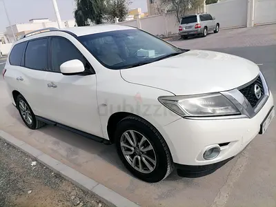 Nissan Pathfinder 2016 SV