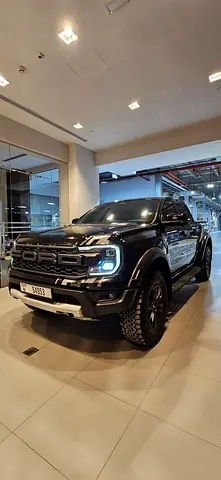 EXCELLENT Ford Ranger Raptor in MINT condition with warranty and service contract - GCC Specs.