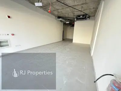 No Deposit Brand New Building Spacious Shop Brighht location