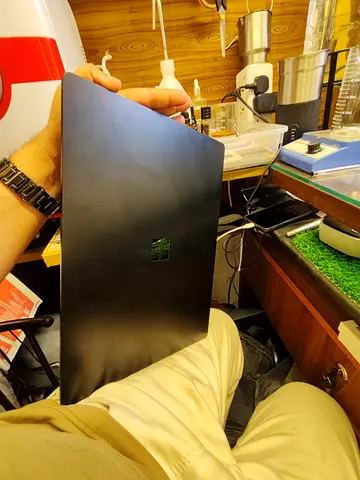 Microsoft surface laptop 5