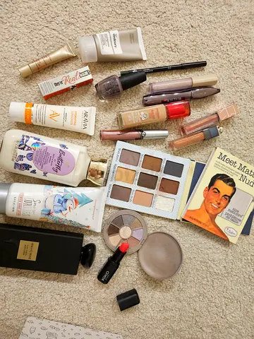 Makeup  skincare bundle — eyeshadows, lipsticks, foundations  lotions
