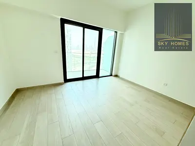 Hot offer specious semi furnished studio Apartment available for rent with burj khalifa View just in 52k in 4cheques with all amenities