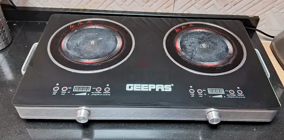Geepas 2-Burner Electric Hot Plate - Working Condition only 6 months used with Warranty