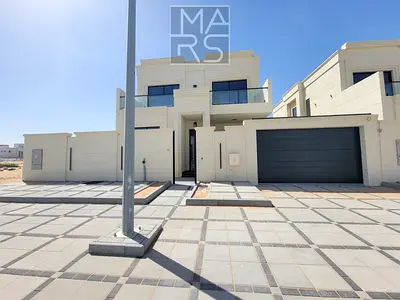 Brand New villa | 5Bedroom | Maids Room | Study room | Covered Parking | luxurious amenities