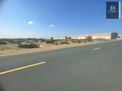 Industrial land for sale in Sharjah / Freehold for Arabs / Usufruct right for foreigners / Ready for construction / Block 7, Al Sajaa area (Emirates C