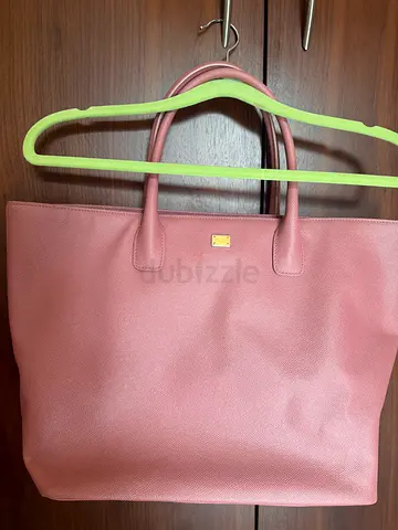 Dolce Gabbana Stylish Pink Handbag