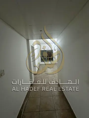 🏆 استديو فاخر في المجاز 2 – جيم ومسبح مجاني – تكييف على المالك – 4 دفعات – بسعر 32 ألف فقط