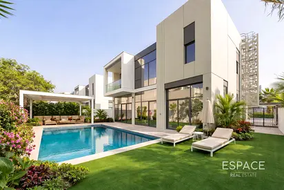 Best Deal | Vastu | Park View | Upgraded