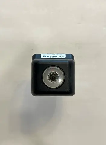Original Toyota Rear View Parking Camera | OEM: 86790-35040 | FJ Cruiser / Land Cruiser / Camry