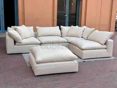 Excellent condition marina sofa beige comfortable great condition