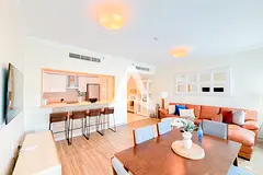 FURNISHED | WATERFRONT | LOW FLOOR | CHILLER FREE