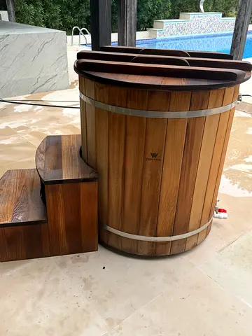 Ice Bath with Chiller