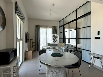 Stylish Furnished Home I Vibrant Community I Ready