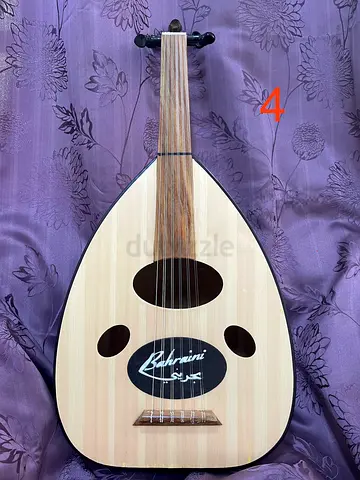 عود موديل بحريني رقم 4 ممتاز للعزف والتعليم يوجد توصيل